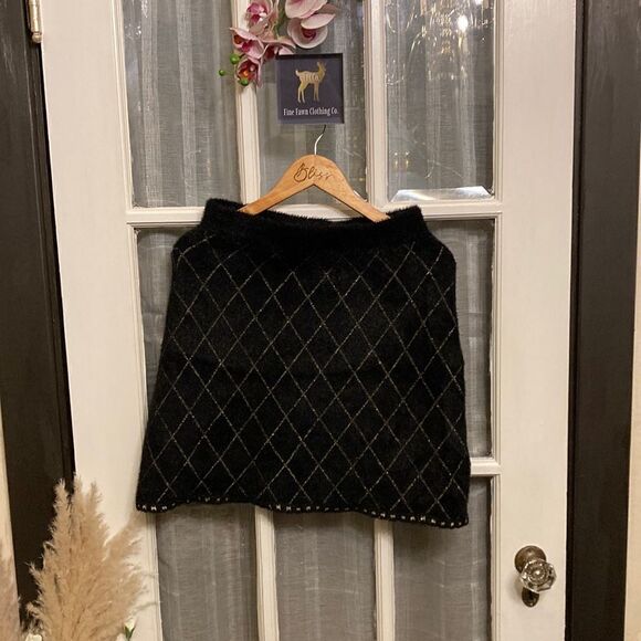 Rihoas Black and Gold Fuzzy Sweater Skirt - Picture 3 of 16